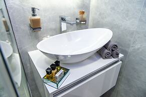 Aphrodite Suites