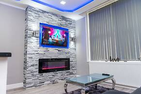 Aphrodite Suites