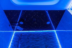 Aphrodite Suites