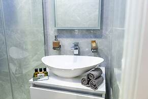 Aphrodite Suites