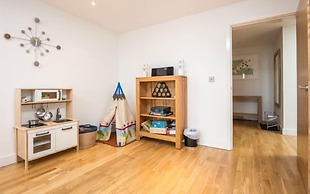 Penthouse B