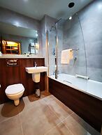Bridge House Hotel - Leisure Club & Spa