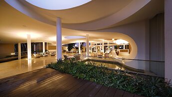 Tambuli Seaside Resort and Spa