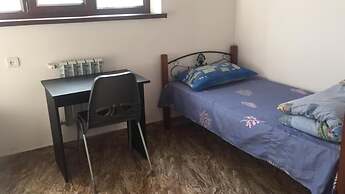 Nordstrom - Hostel
