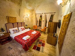 Heritage Cave Suites