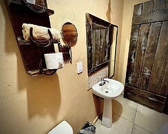 Hotel West Refugio