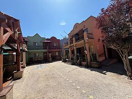 Hotel West Refugio