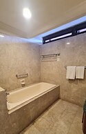 Glorious Service Suite At Times Square