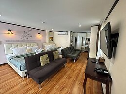 Cana Boutique Hotel