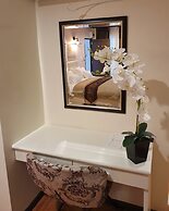 Cana Boutique Hotel
