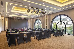 Meliá Vinpearl Hai Phong Rivera