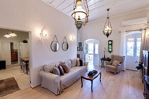 Marcora Historic Mansion