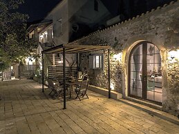 Marcora Historic Mansion
