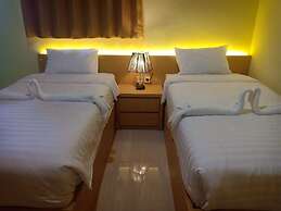 Merlin Hotel