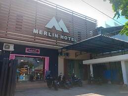 Merlin Hotel