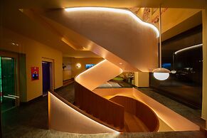 Omama Hotel