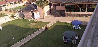 Senevin Gardens Hotel