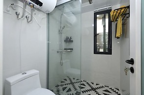 Man Yin Ju Modern Style Apartment