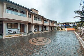 Treebo Five Elements with Swimming Pool