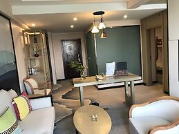 Metropolis Golf Hot Spring Hotel