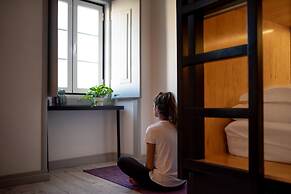 GiG Capsule Hostel