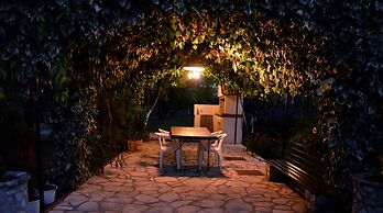 Villa Kostas