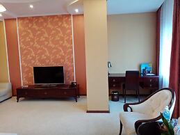 Tom Hotel