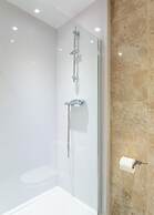 Luxury Central Newcastle Apartment 20