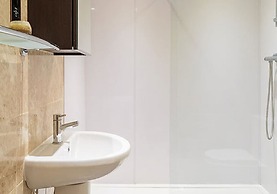 Luxury Central Newcastle Apartment 20