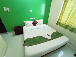 Green Tree Hotel