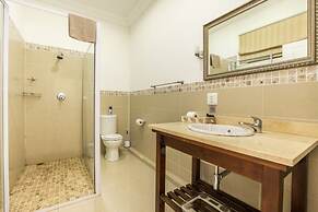 Fairway Guesthouse