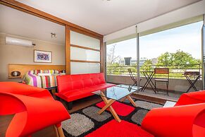 Red Velvet  Apartment