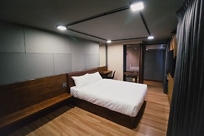 Siam One Nine Hotel