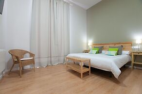 Triana Bella Suites