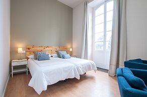 Triana Bella Suites