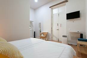 Triana Bella Suites