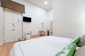 Triana Bella Suites