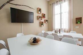 Triana Bella Suites
