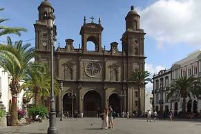 Triana Bella Suites