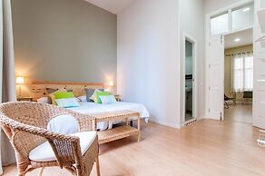 Triana Bella Suites