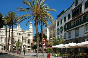 Triana Bella Suites