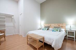 Triana Bella Suites