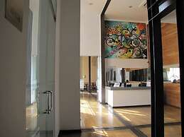 Open Hotel