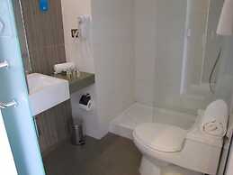 Open Hotel