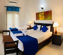 Blue Spring Hotel