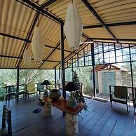 Elephant Lodge