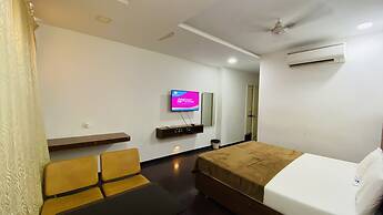 Amaravathi Hotel