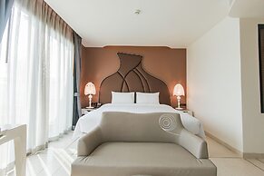 Rachabhura Hotel