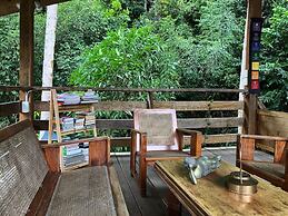 Kahanamoku Bed & Breakfast