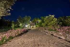Zoe Seaside Resort